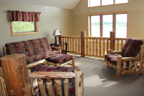 Sportsman's Lodge