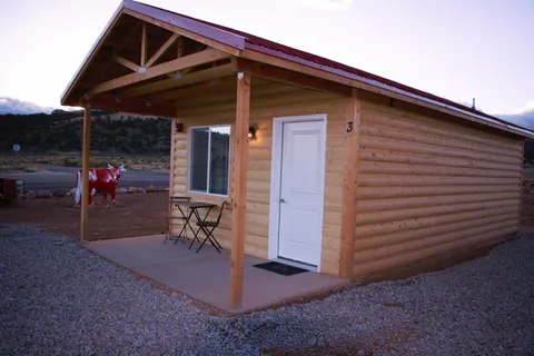 BNB Swiss , Bed and Breakfast, RV Park
