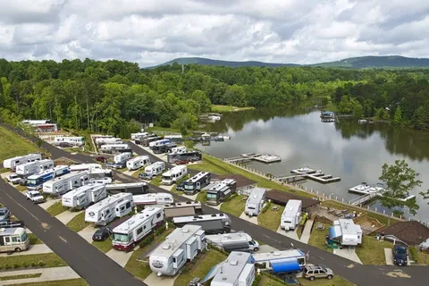 Lake Norman Motor Coach Resort