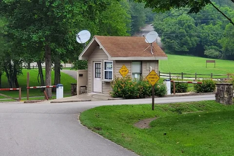 Defeated Creek Marina Campground