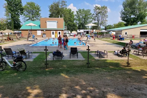 Camping Domaine Des Erables