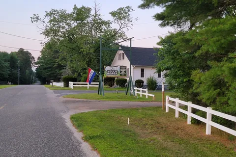 Holly Acres Campground