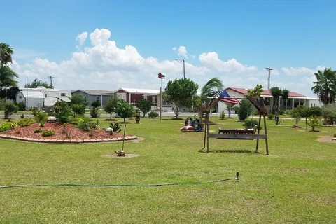 Tropic Winds RV Resort