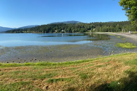 John Wayne's Waterfront Resort