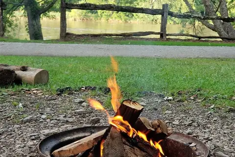 New River Canoe and Campground