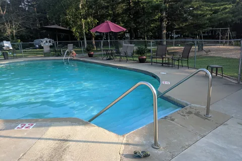Iola Pines Campground