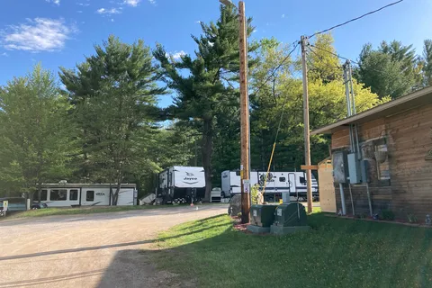 Iola Pines Campground