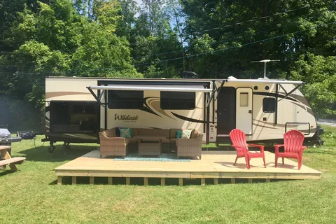 Creek-N-Wood RV Park and Campground