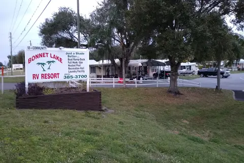 Bonnet Lake RV Resort