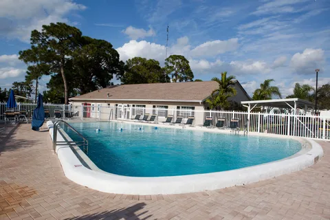Arbor Terrace RV Resort