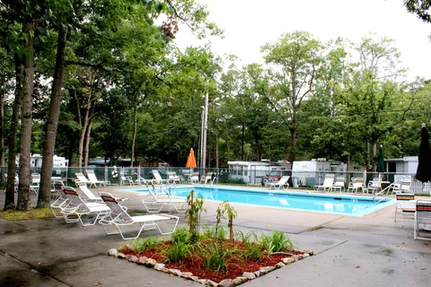Shady Pines MH and RV Resort