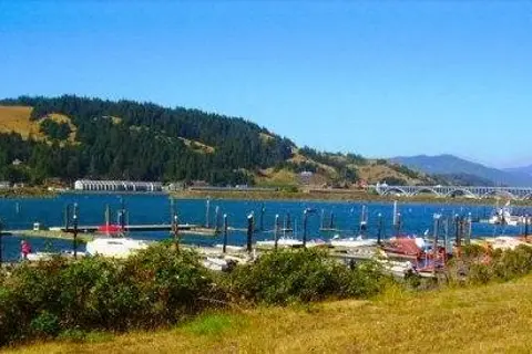 Nesika Beach RV Park