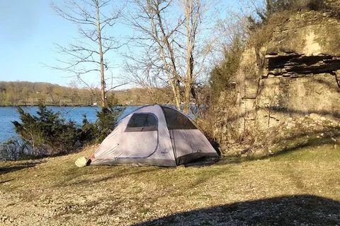 Peninsula Cabin and RV Park near Branson