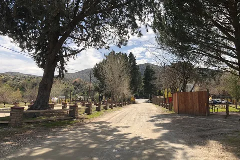 Los Angeles RV Resort