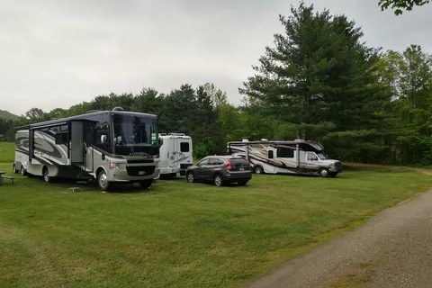 Iroquois Land Family Camping