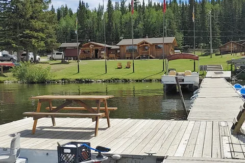 Cariboo Bonanza Resort