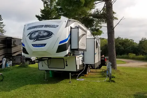 River Pines RV Park and Campgrounds