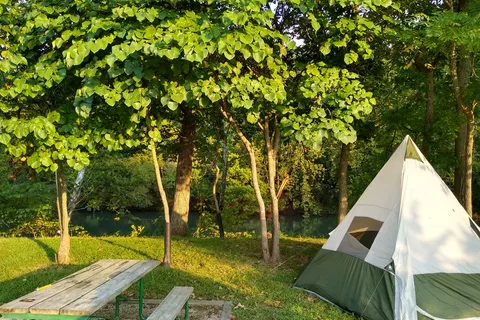 Hidden Valley Outfitters