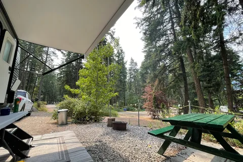 Pinegrove Campground and RV Park