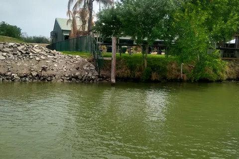Chimney Park Waterfront RV Resort