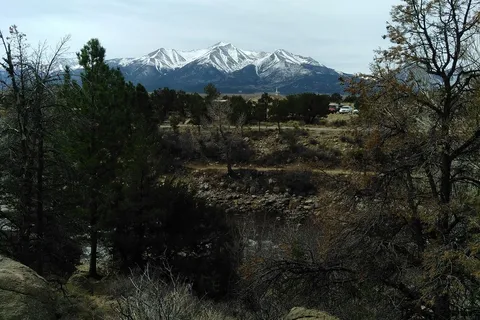 Snowy Peaks RV Park and Rentals