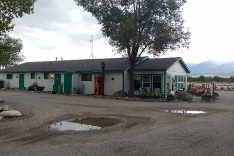 Snowy Peaks RV Park and Rentals
