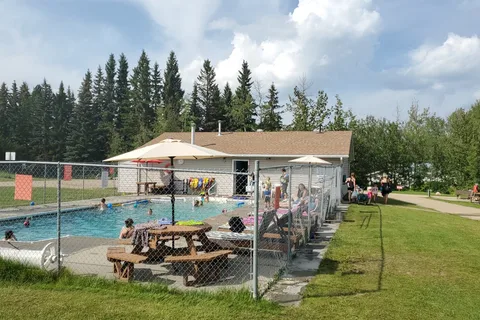 Lindbrook Star Gazer Campground and RV Park