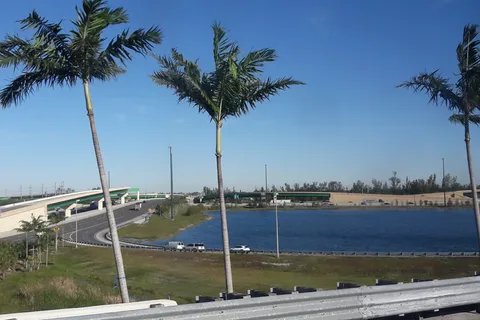 Twin Lakes Travel Park