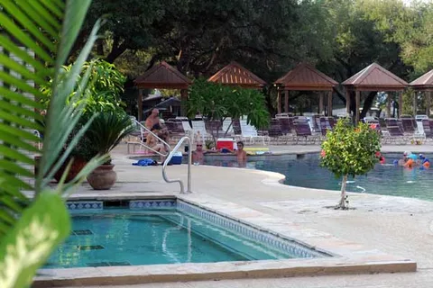 Live Oak Family Nudist Resort