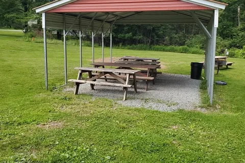 Ponderosa Pines Campground