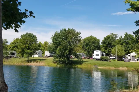 Maple Lakes Campgrounds