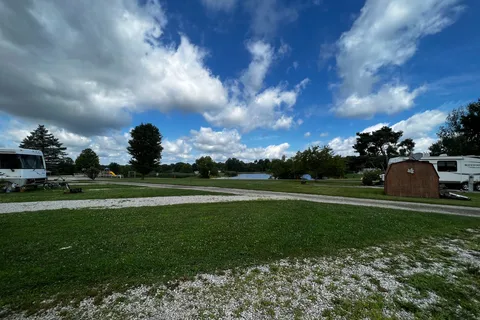 Maple Lakes Campgrounds