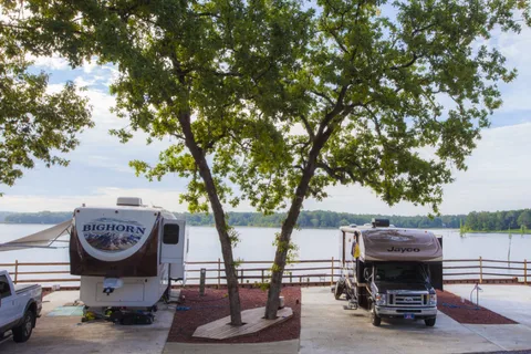 Twin Lakes Camp Resort