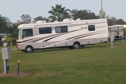 Daytona RV Park And Tropical Gardens