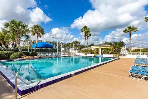 Lake Magic RV Resort