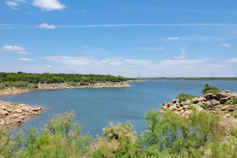 Rolling Hills - Lake Colorado City State Park