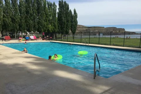 Smokiam RV Resort