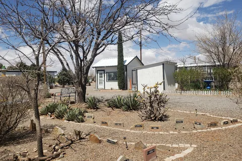 Low-Hi RV Ranch