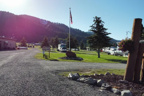 Valley View Grocery and RV Park