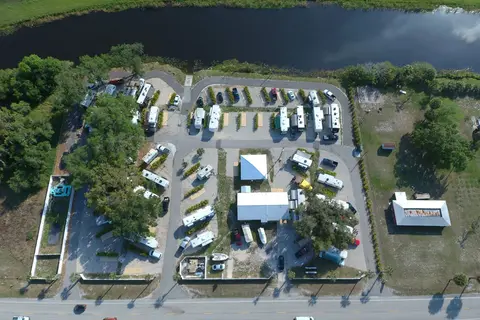 Lake Okeechobee RV Park