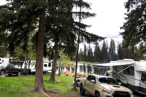 Roche Lake Resort