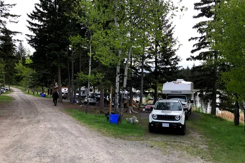 Roche Lake Resort