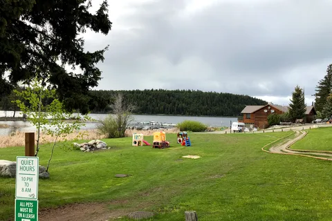 Roche Lake Resort
