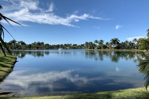 Pelican Lake Motorcoach Resort
