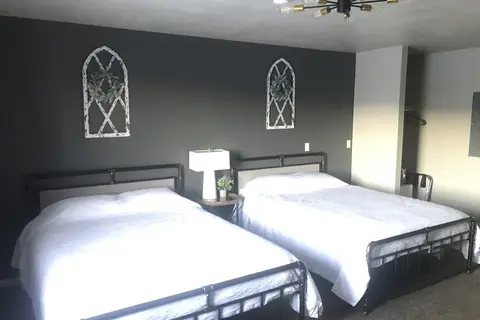 Hideout Motel and RV