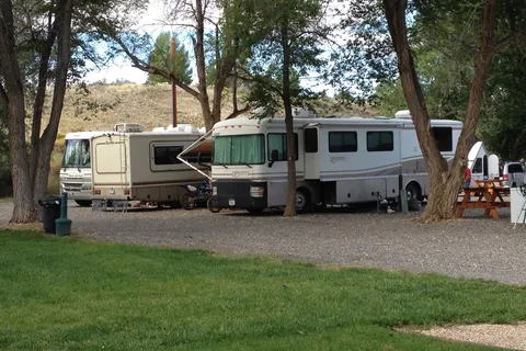 Shell Campground and Cabins