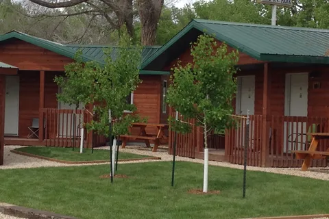 Shell Campground and Cabins