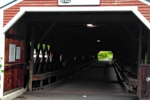Twin River Campground and Cottages