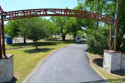 Braunig Lake RV Resort