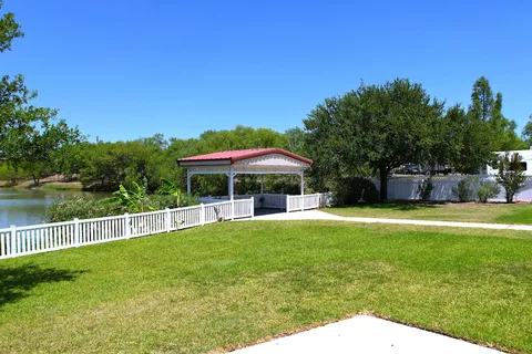 Braunig Lake RV Resort